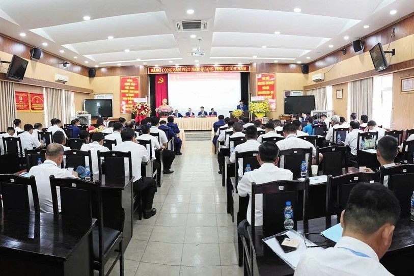 Đảng bộ Công ty TNHH MTV Dịch vụ Khai thác Hải sản Biển Đông: Xây dựng đơn vị vững mạnh, góp phần bảo vệ chủ quyền biển đảo Tổ quốc